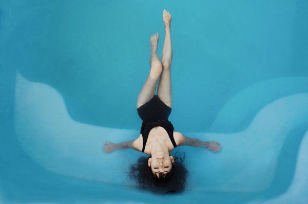 Comment réduire les coûts de chauffage d'une piscine avec des solutions éco-responsables?